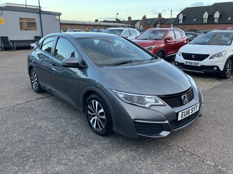 Used Honda Civic 2016 for sale - 76449379: Photo 6