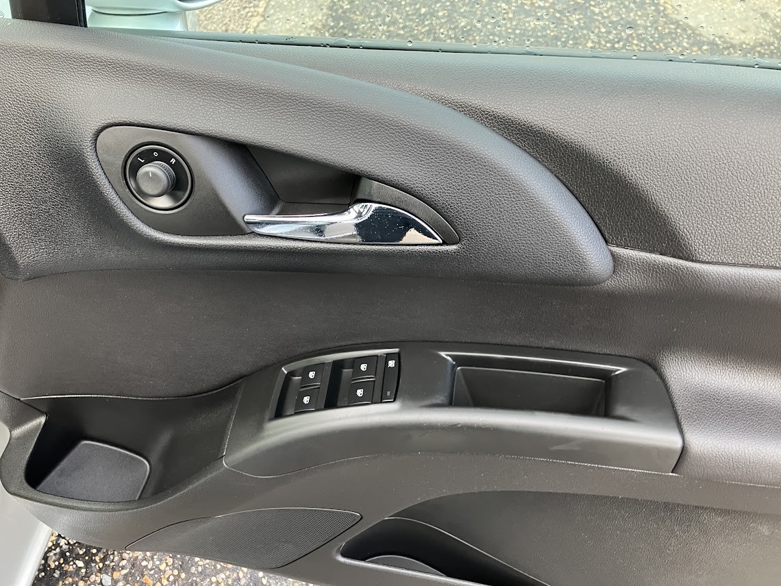 Used Vauxhall Meriva 2017 for sale - 76376877: Photo 21