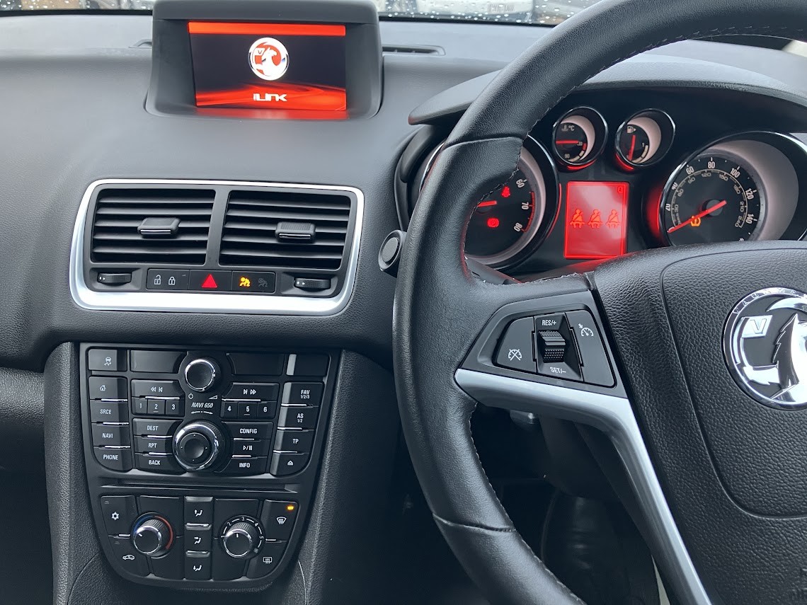 Used Vauxhall Meriva 2017 for sale - 76376877: Photo 24