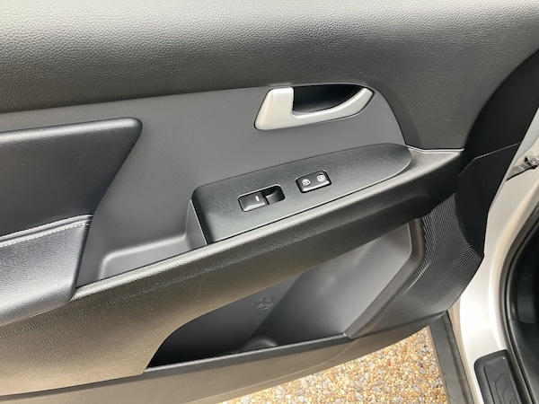 Used Kia Sportage 2015 for sale - 76268469: Photo 14