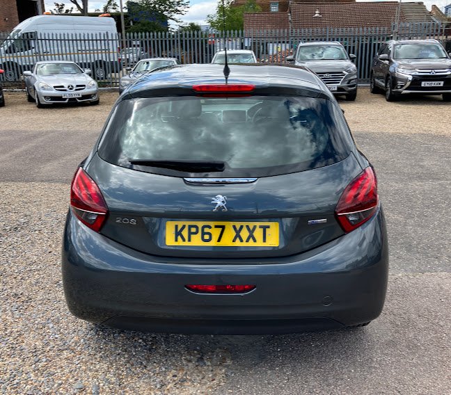 Used Peugeot 208 2017 for sale - 76312429: Photo 7
