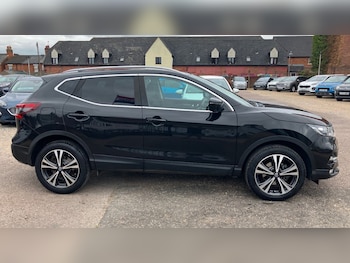 Used Nissan Qashqai 2017 for sale - 75626938: Photo