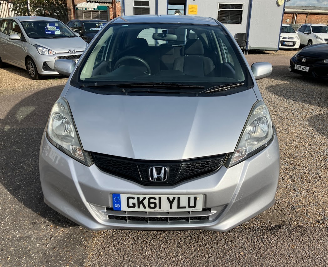 Used Honda Jazz 2011 for sale - 76120253: Photo 4