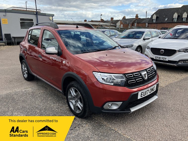 Used Dacia Sandero Stepway 2017 for sale - 75981968: Photo 1