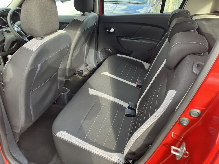 Used Dacia Sandero Stepway 2017 for sale - 75981968: Photo 10