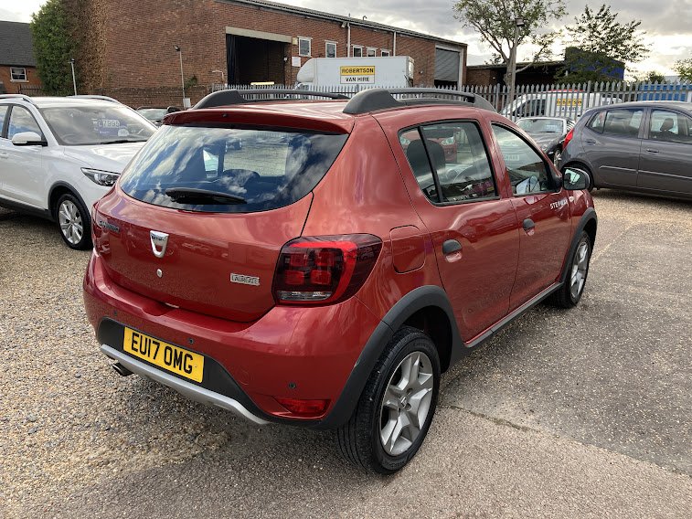 Used Dacia Sandero Stepway 2017 for sale - 75981968: Photo 7