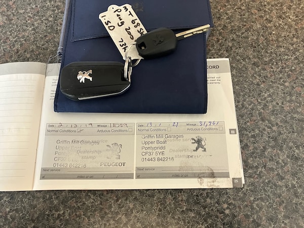 Used Peugeot 2008 2018 for sale - 76198193: Photo 12