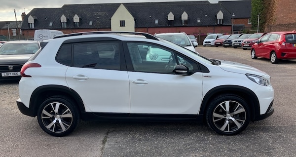 Used Peugeot 2008 2018 for sale - 76198193: Photo 2