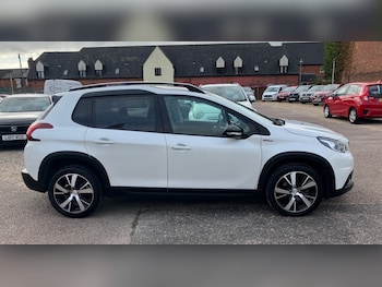 Used Peugeot 2008 2018 for sale - 76198193: Photo 2