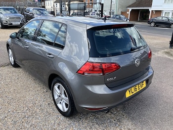 Used Volkswagen Golf 2016 for sale - 75497231: Photo