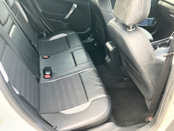 Used Peugeot 2008 2014 for sale - 76257623: Photo 10