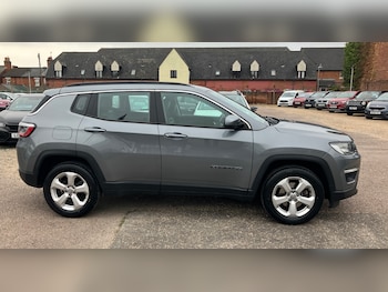 Used Jeep Compass 2019 for sale - 76246118: Photo 2