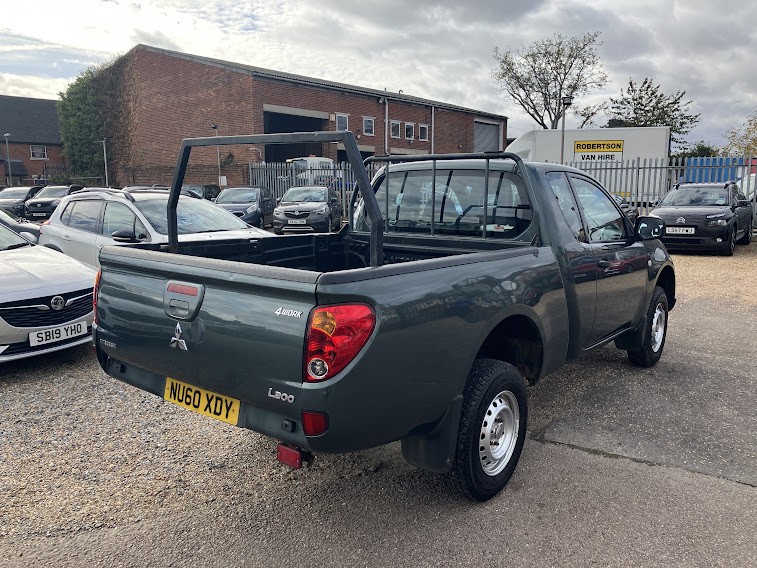 Used Mitsubishi L200 2010 for sale - 76397010: Photo 8
