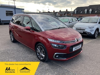 2018 - 1.6 BlueHDi Feel 7 Seater 5-Door