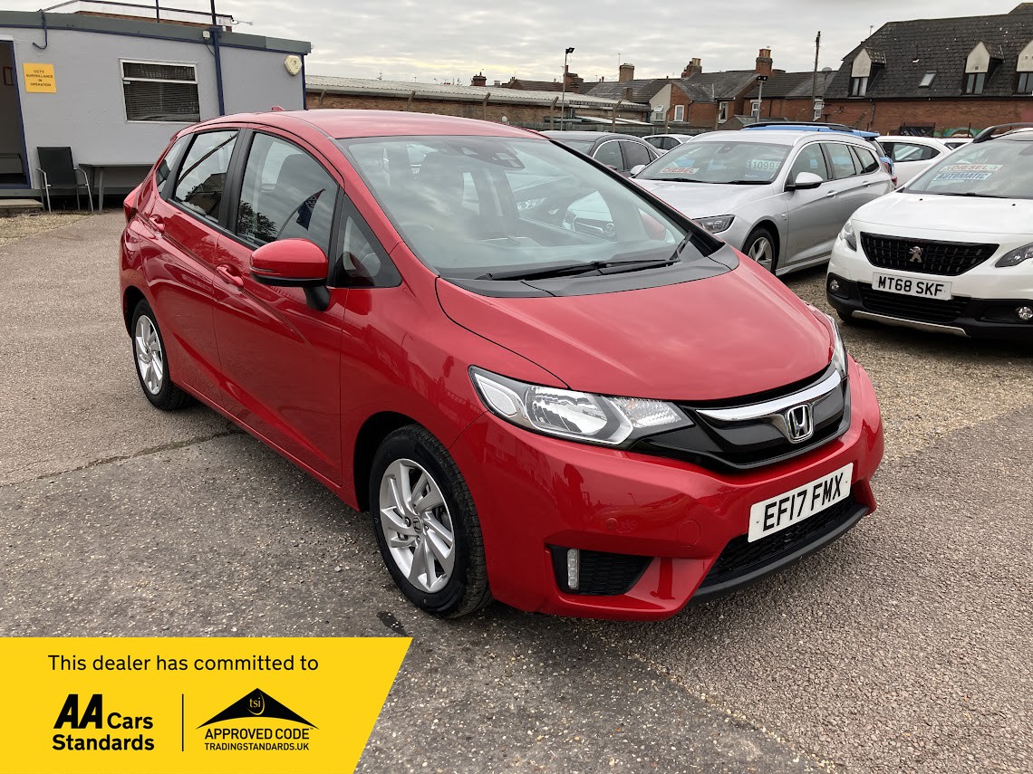 Used Honda Jazz 2017 for sale - 76376942: Photo 1