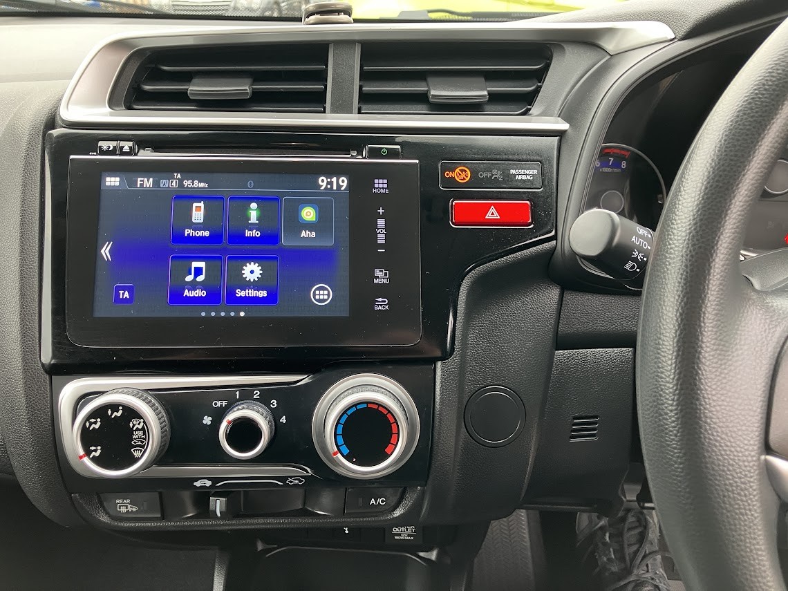 Used Honda Jazz 2017 for sale - 76376942: Photo 13