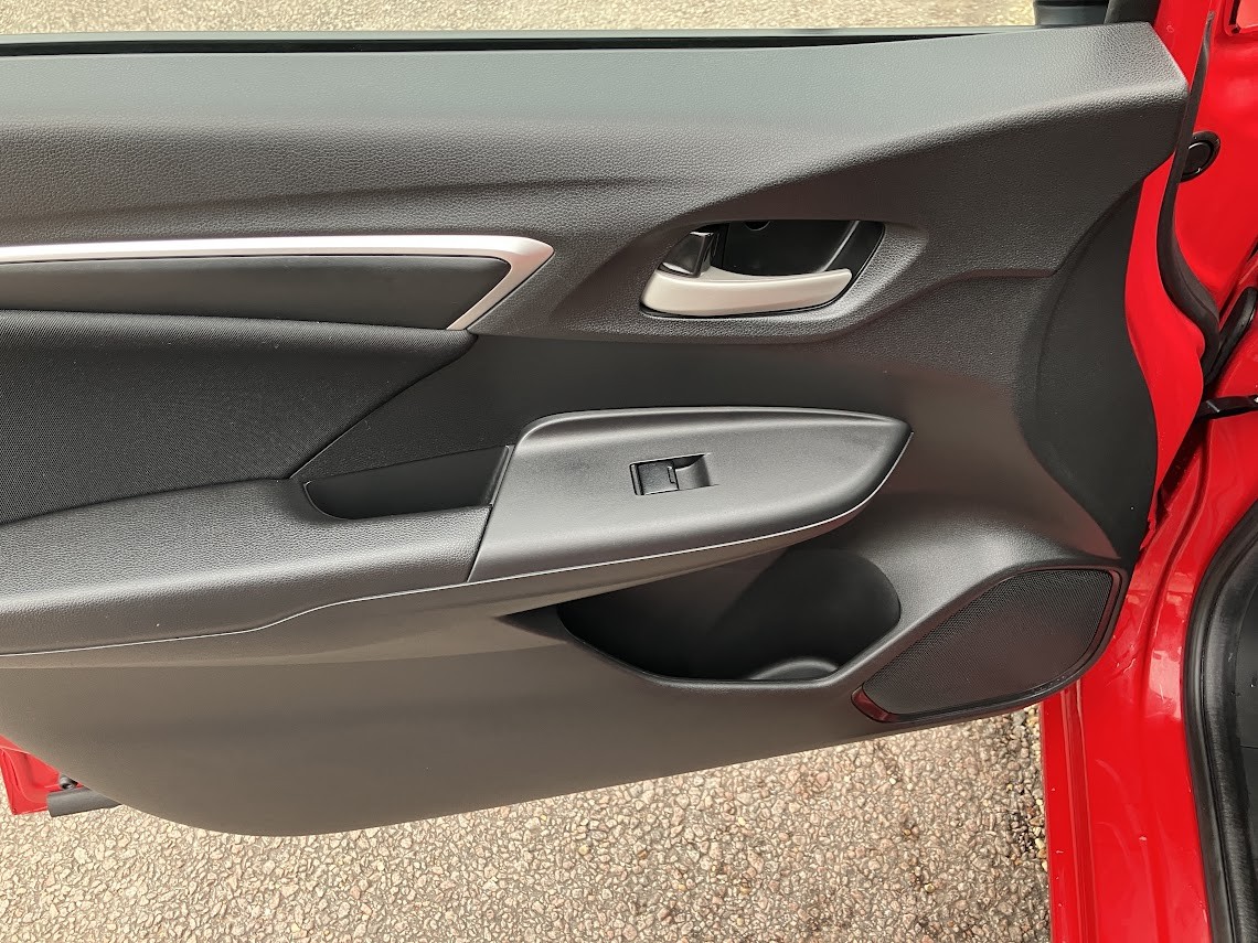 Used Honda Jazz 2017 for sale - 76376942: Photo 19