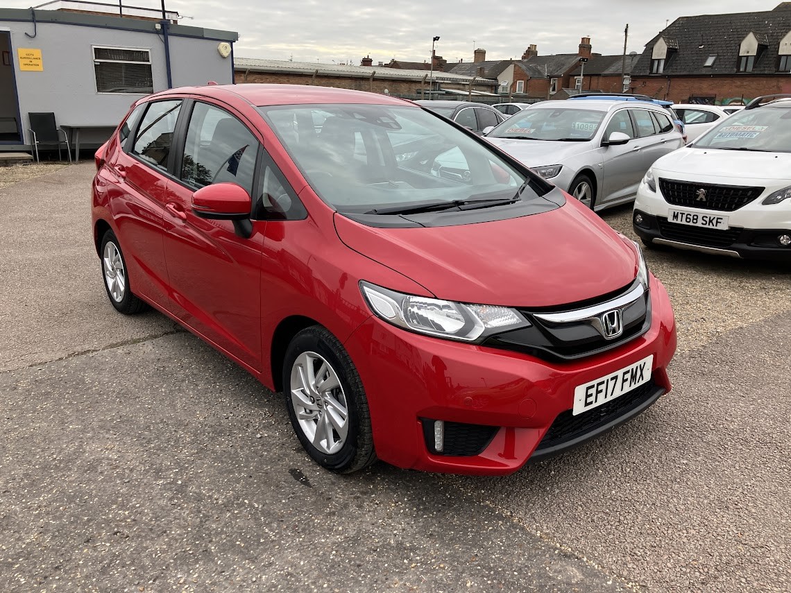 Used Honda Jazz 2017 for sale - 76376942: Photo 6