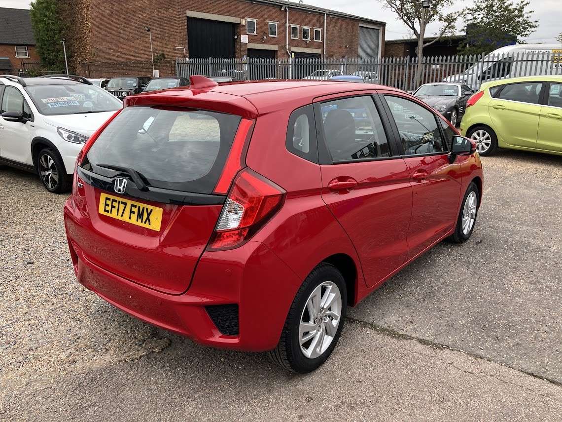 Used Honda Jazz 2017 for sale - 76376942: Photo 8