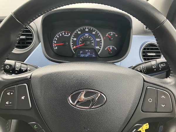 Used Hyundai i10 2014 for sale - 76149289: Photo 21