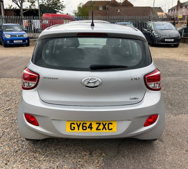 Used Hyundai i10 2014 for sale - 76149289: Photo 7