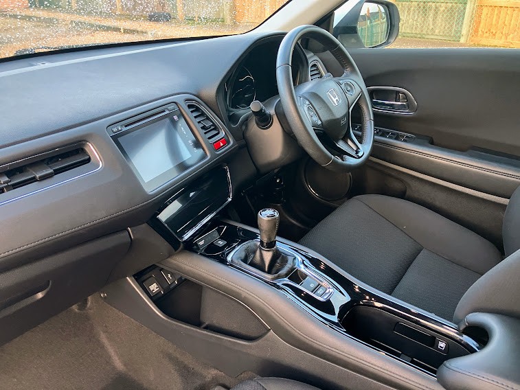 Used Honda HR-V 2018 for sale - 76699319: Photo 13