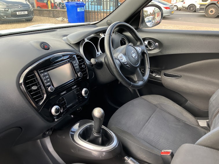 Used Nissan Juke 2014 for sale - 76107199: Photo 24