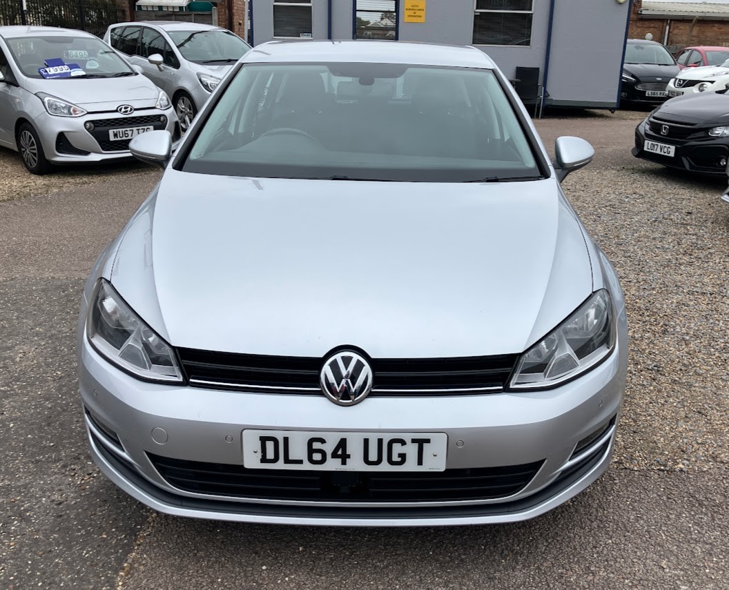 Used Volkswagen Golf 2015 for sale - 76225307: Photo 4