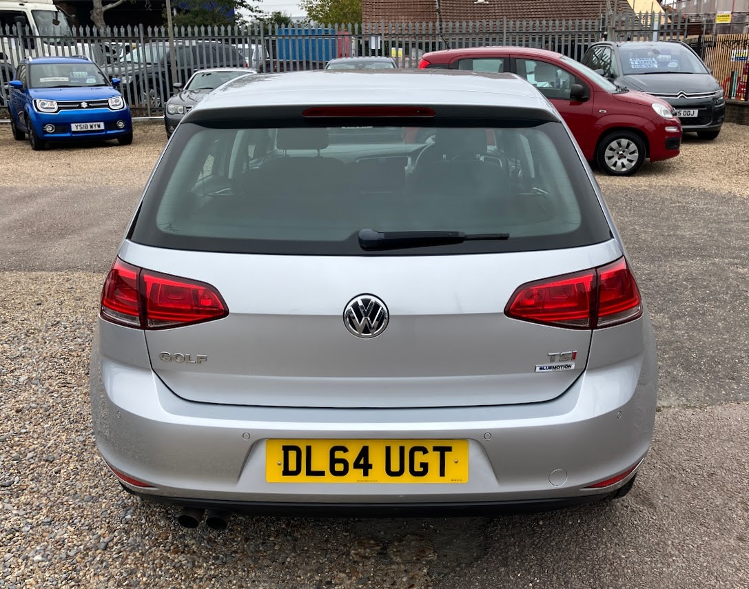 Used Volkswagen Golf 2015 for sale - 76225307: Photo 7