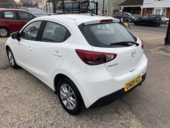 Used Mazda Mazda2 2019 for sale - 76225294: Photo 3