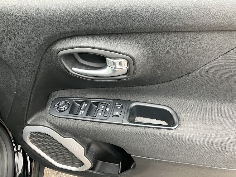 Used Jeep Renegade 2016 for sale - 76019562: Photo 14