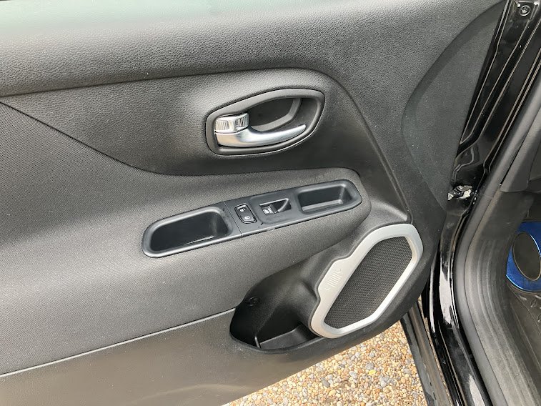 Used Jeep Renegade 2016 for sale - 76019562: Photo 20
