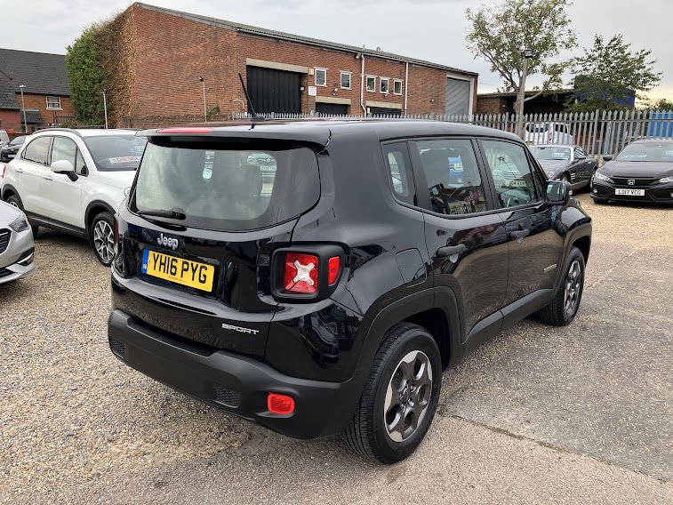 Used Jeep Renegade 2016 for sale - 76019562: Photo 8
