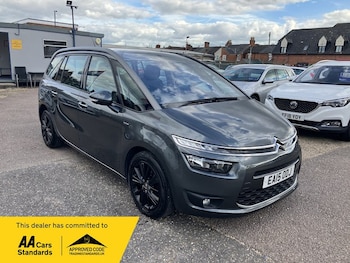 2015 - 1.6 e-HDi Exclusive Automatic 5-Door