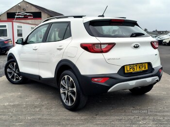 Used Kia Stonic 2018 for sale - 77426682: Photo