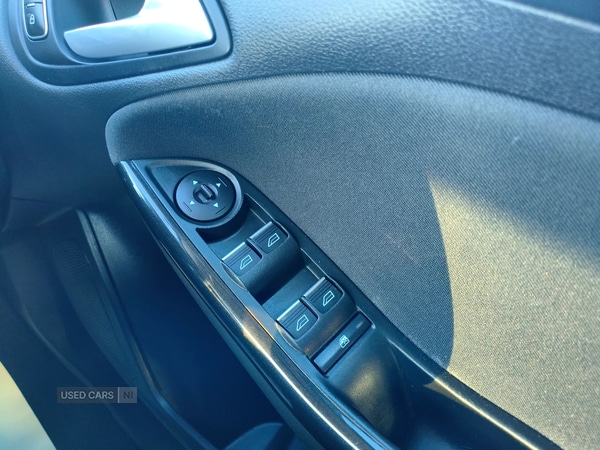 Used Ford Focus 2015 for sale - 76702829: Photo 19