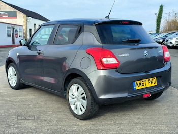 Used Suzuki Swift 2017 for sale - 76433724: Photo