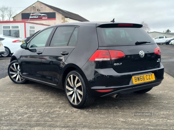 Used Volkswagen Golf 2017 for sale - 78035292: Photo 2