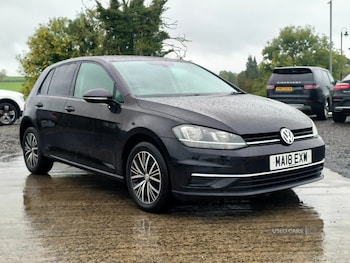 Volkswagen - Golf