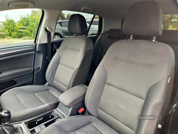Used Volkswagen Golf 2018 for sale - 76190150: Photo 33