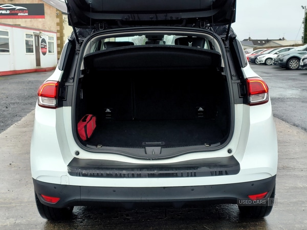 Used Renault Scenic 2017 for sale - 77292247: Photo 9