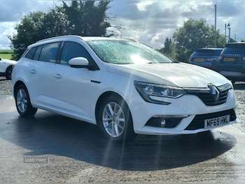 Used Renault Megane 2019 for sale - 76433721: Photo