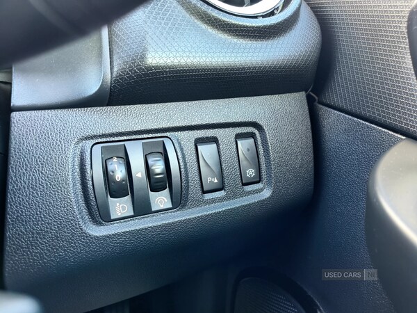 Used Renault Clio 2016 for sale - 76634509: Photo 18