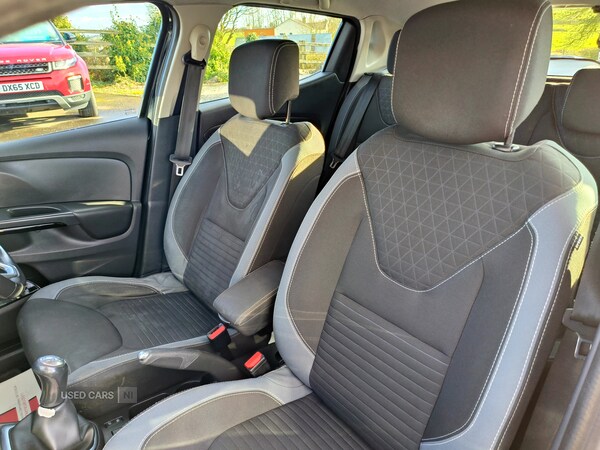 Used Renault Clio 2016 for sale - 76634509: Photo 30