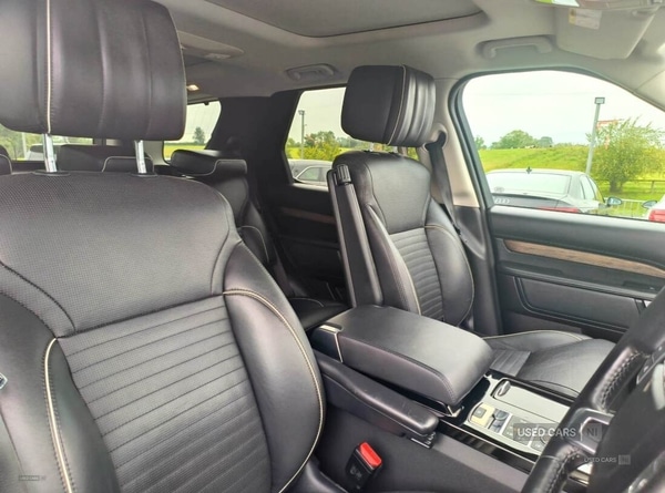 Used Land Rover Discovery 2017 for sale - 76977031: Photo 14