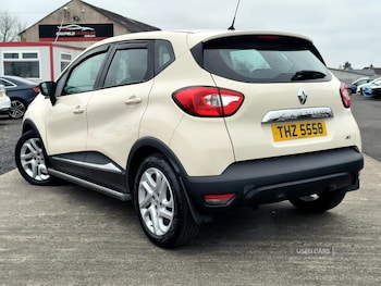Used Renault Captur 2015 for sale - 77426540: Photo