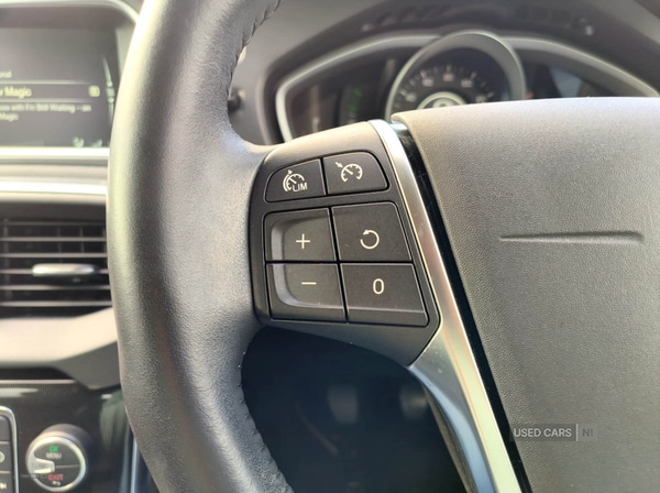 Used Volvo V40 2016 for sale - 76574161: Photo 24