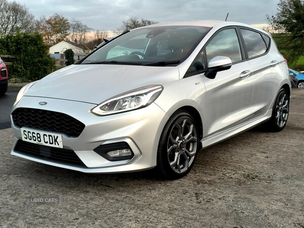Used Ford Fiesta 2018 for sale - 76500229: Photo 3