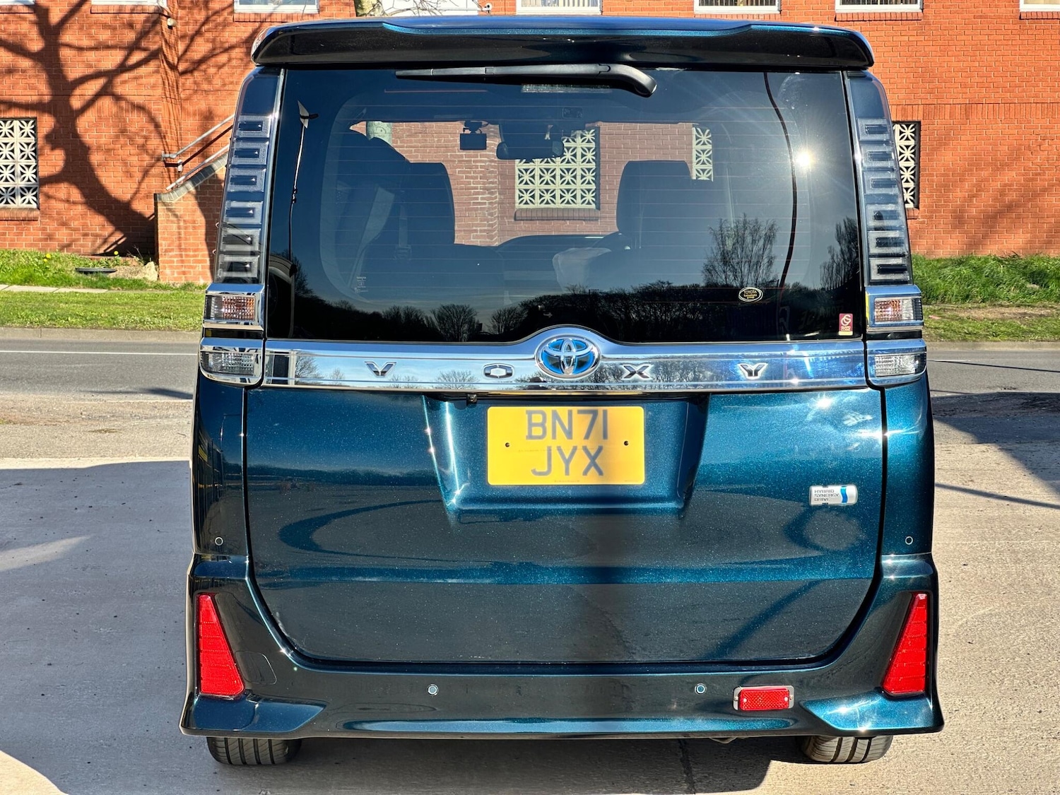 Used Toyota Voxy for sale - 77939393: Photo 14