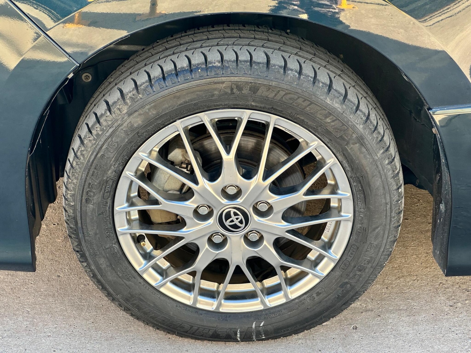 Used Toyota Voxy for sale - 77939393: Photo 15